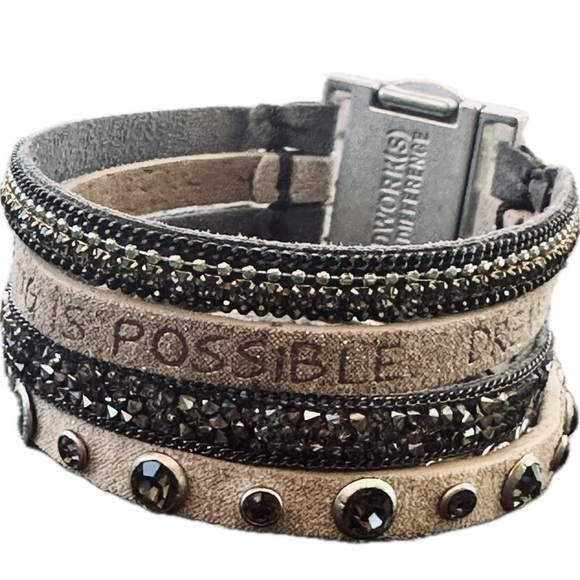 Good works multi layer bracelet. Leather w/ magnetic clasp - Picture 1 of 5
